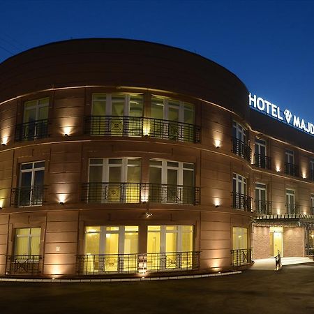 Hotel Majdan Belgrado Exterior foto