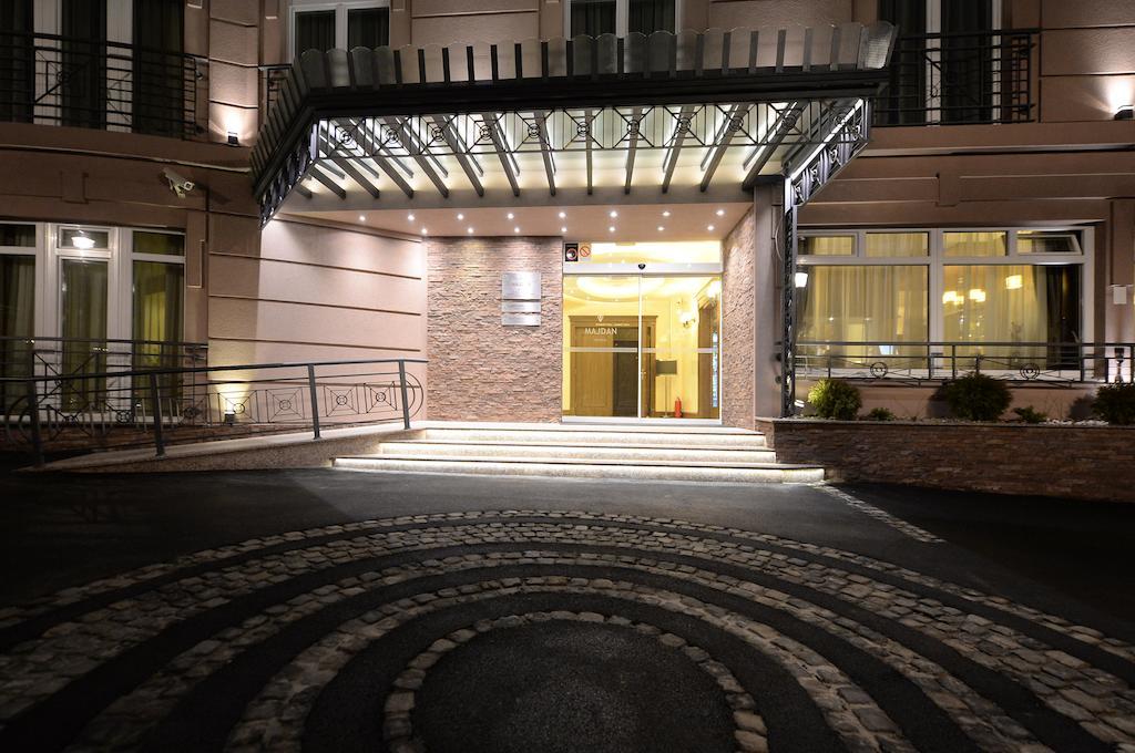Hotel Majdan Belgrado Exterior foto