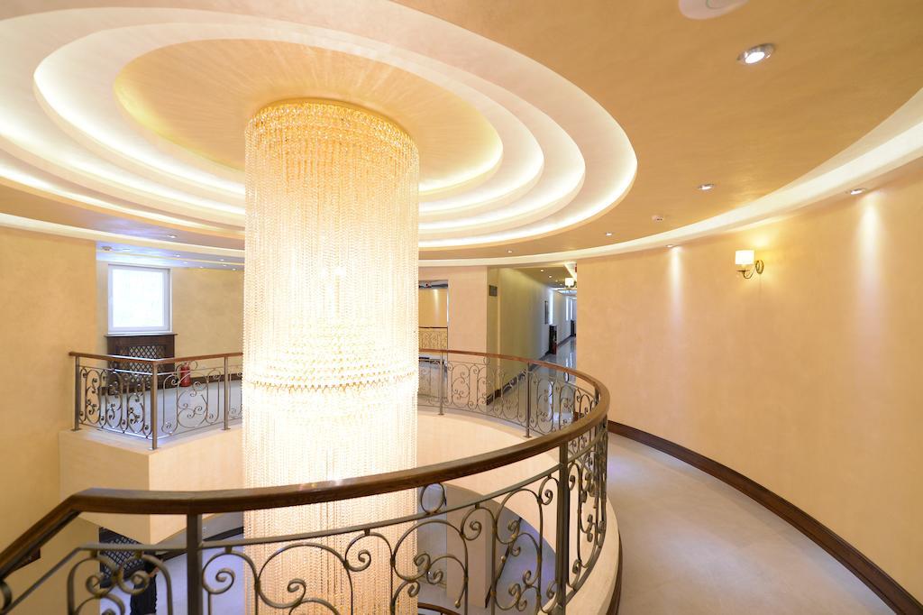 Hotel Majdan Belgrado Exterior foto